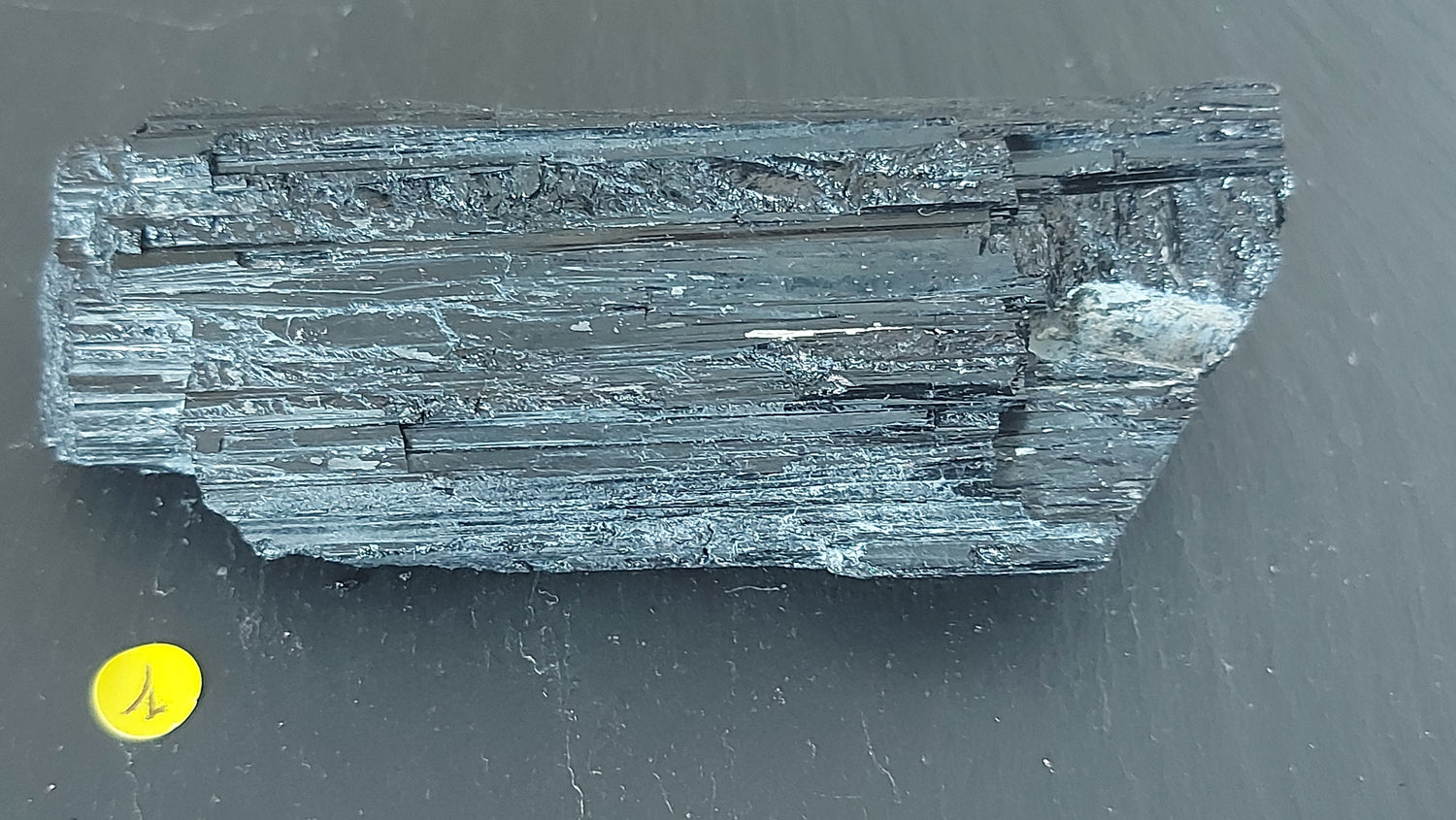 Pièce Unique | Tourmaline noire brute XL 