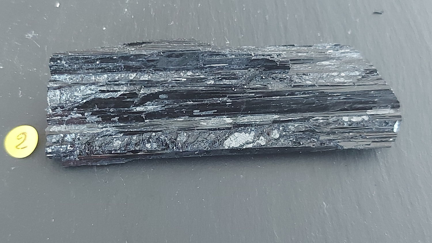 Pièce Unique | Tourmaline noire brute XL 