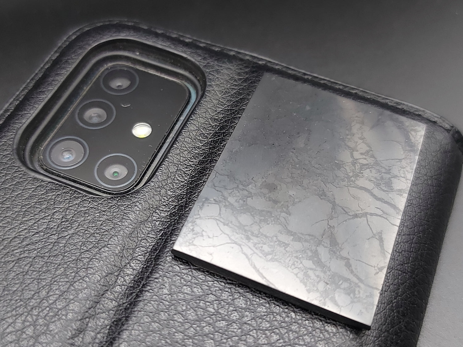 Plaque Téléphone | Shungite