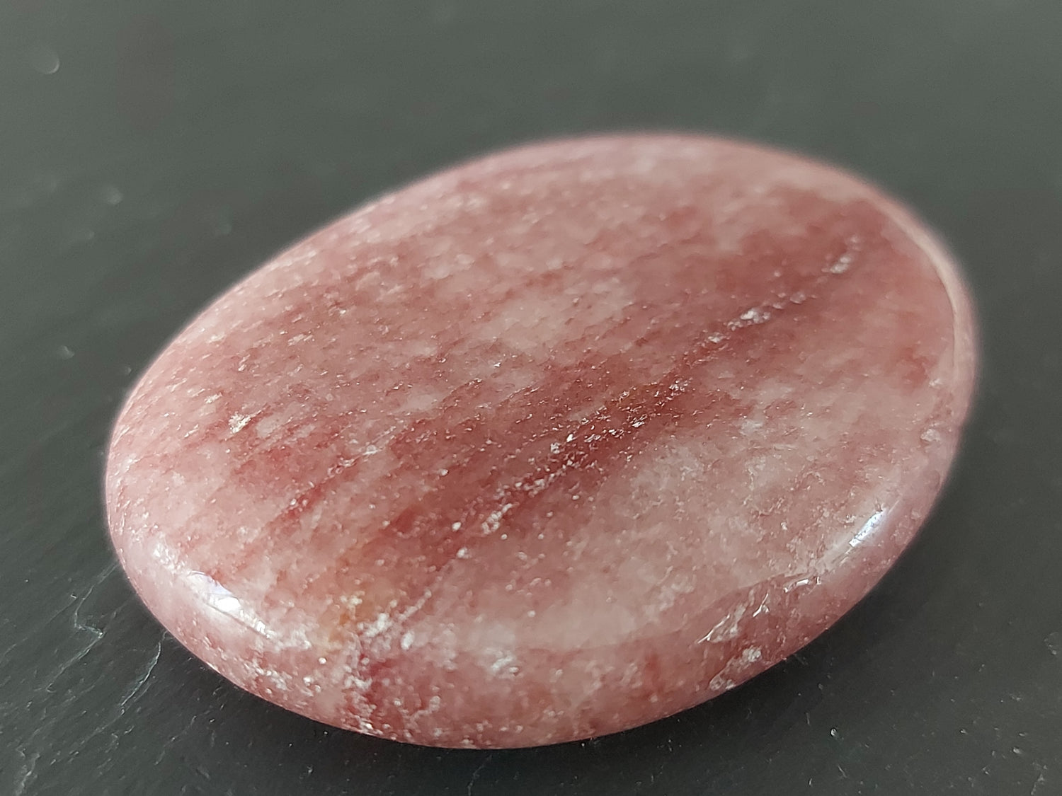Pierre plate | Lépidolite