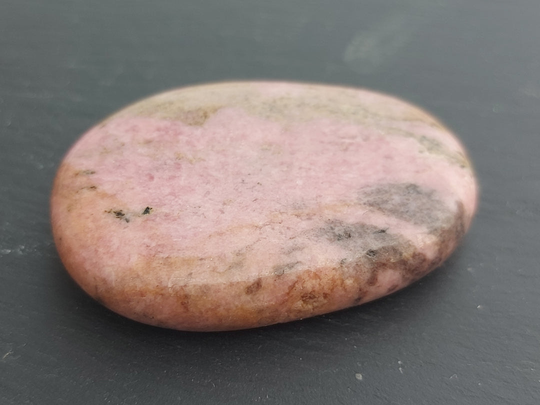Pierre Plate | Rhodonite